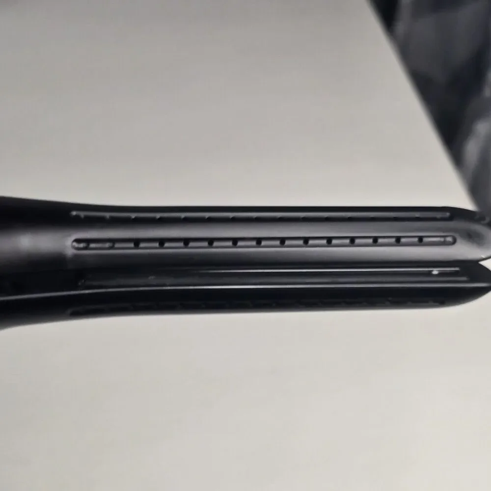 Wavytalk Cool Curl Pencil Airflow Styler and Straightener Flat Iron Model A9601